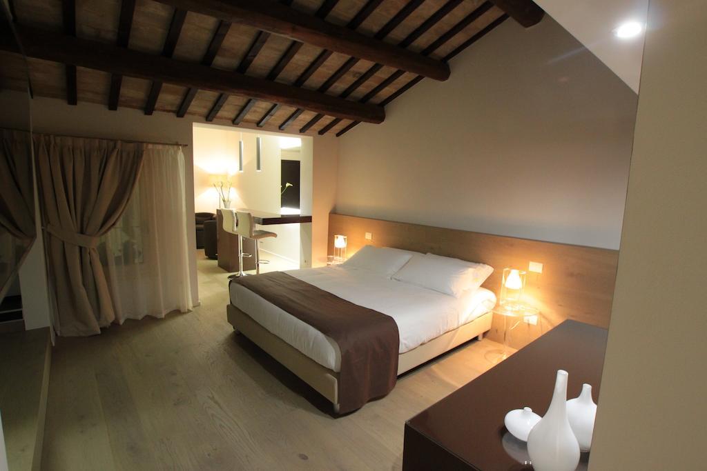 Borgoleoni 18 - Room And Breakfast Ferrara Kültér fotó