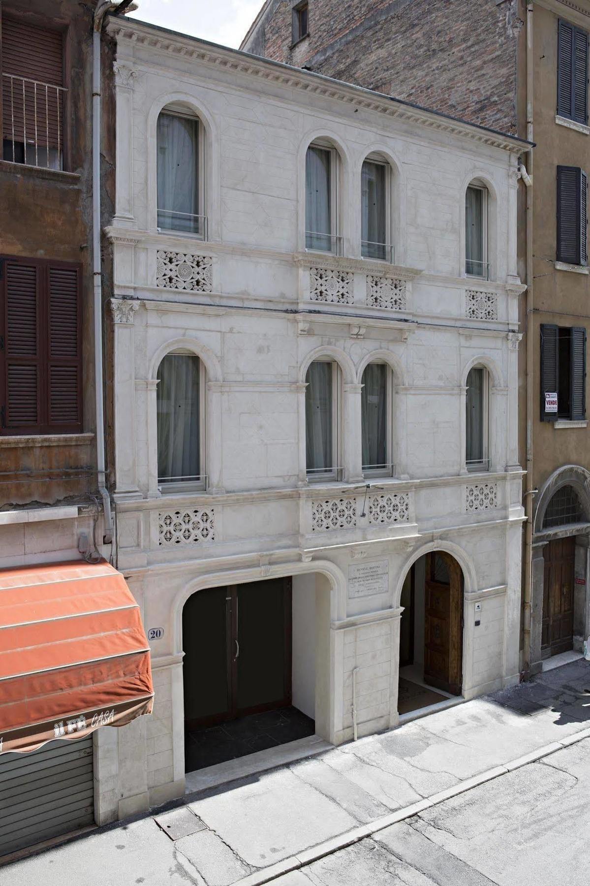 Borgoleoni 18 - Room And Breakfast Ferrara Kültér fotó
